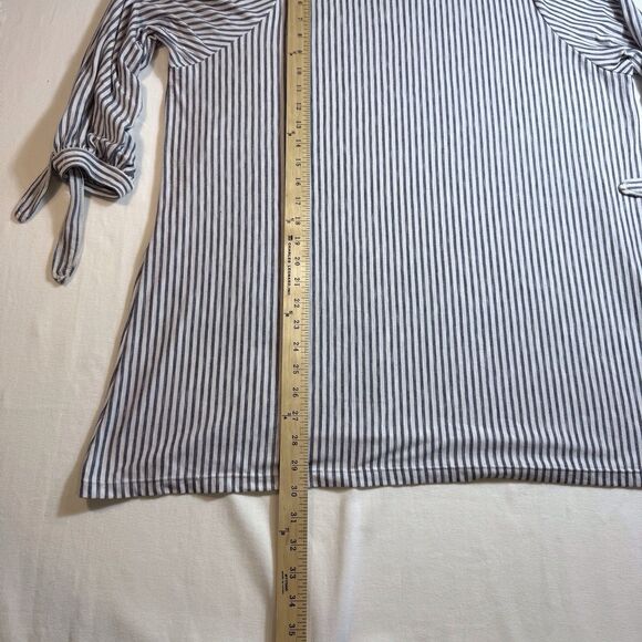 Max Studio Top Womens‎ Plus 1X Gray Stripe Tie Cuff Boat Neck Nautical Coastal - Picture 6 of 9